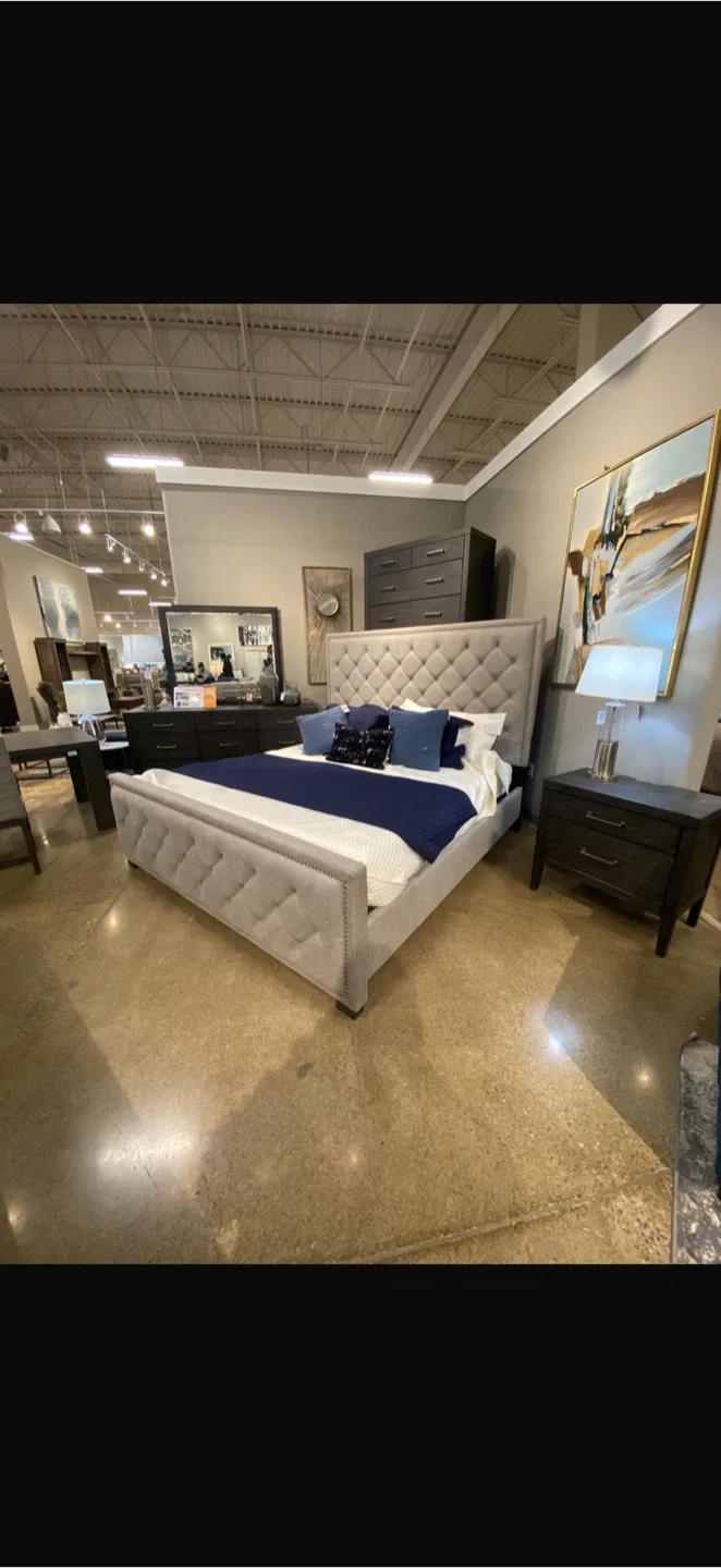 Tufted Upholstered Bed Frame- Queen Size. Barnd ashly image indicator(3)