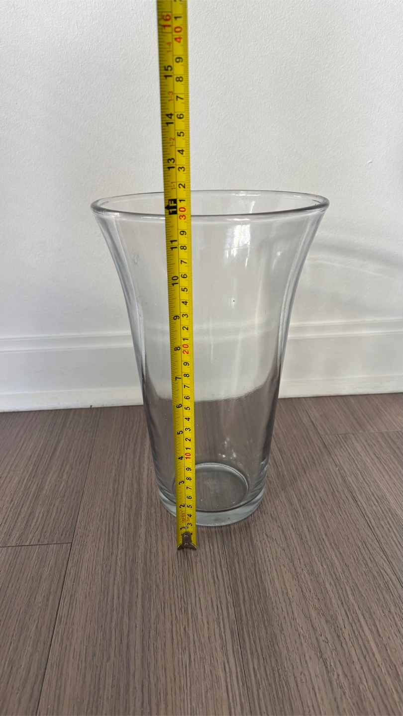 Clear Glass Vase, 15 inches tall - photo 2