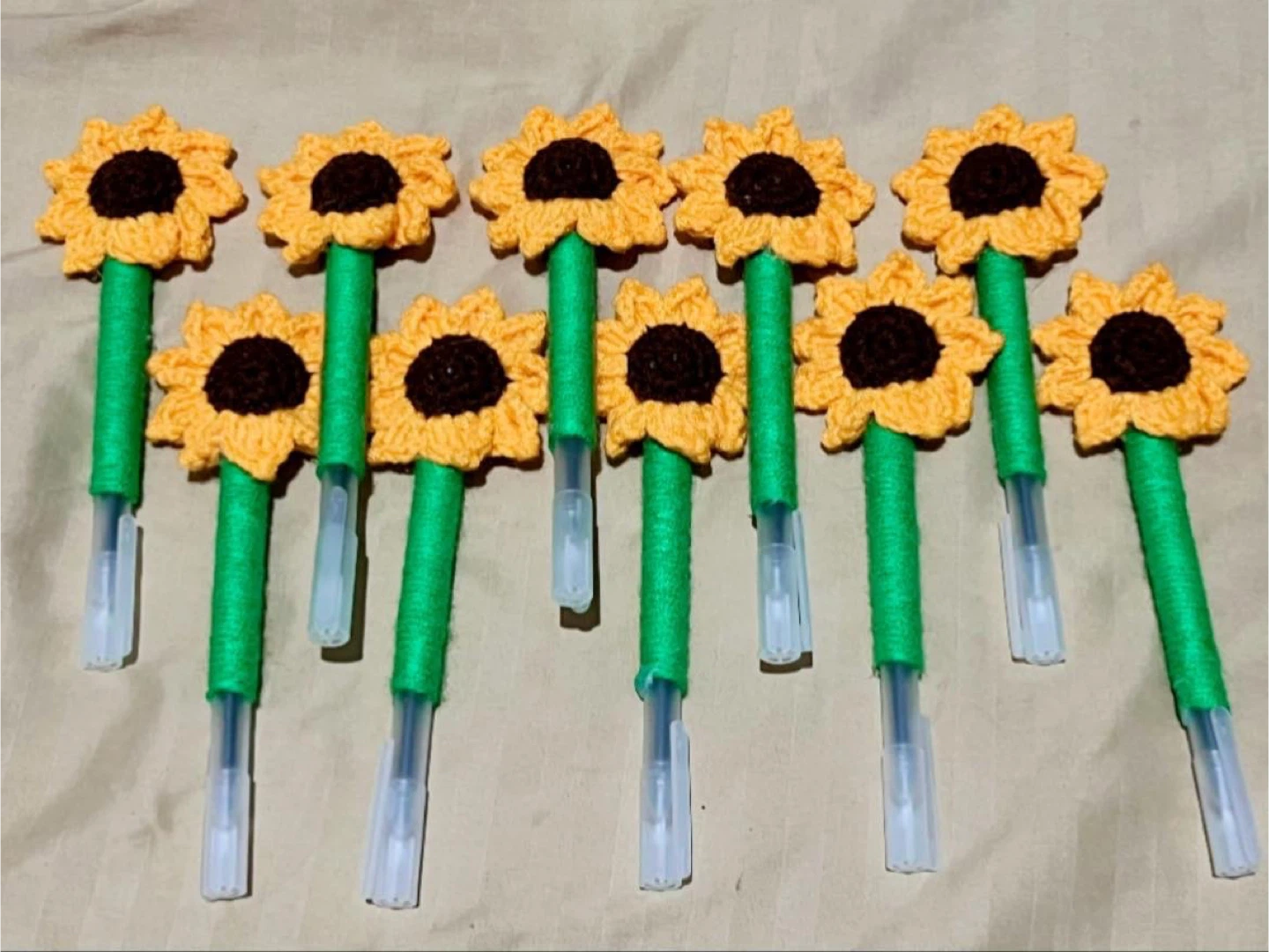 Handmade Crochet Doll Keychains/Pen Toppers - photo 5
