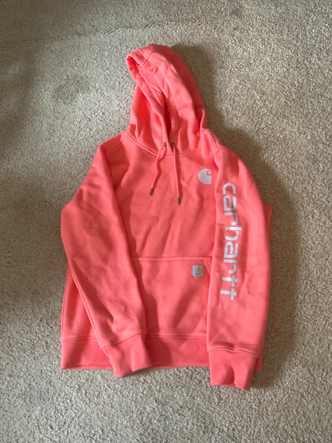 New without tag women’s carhartt hoodie size M
