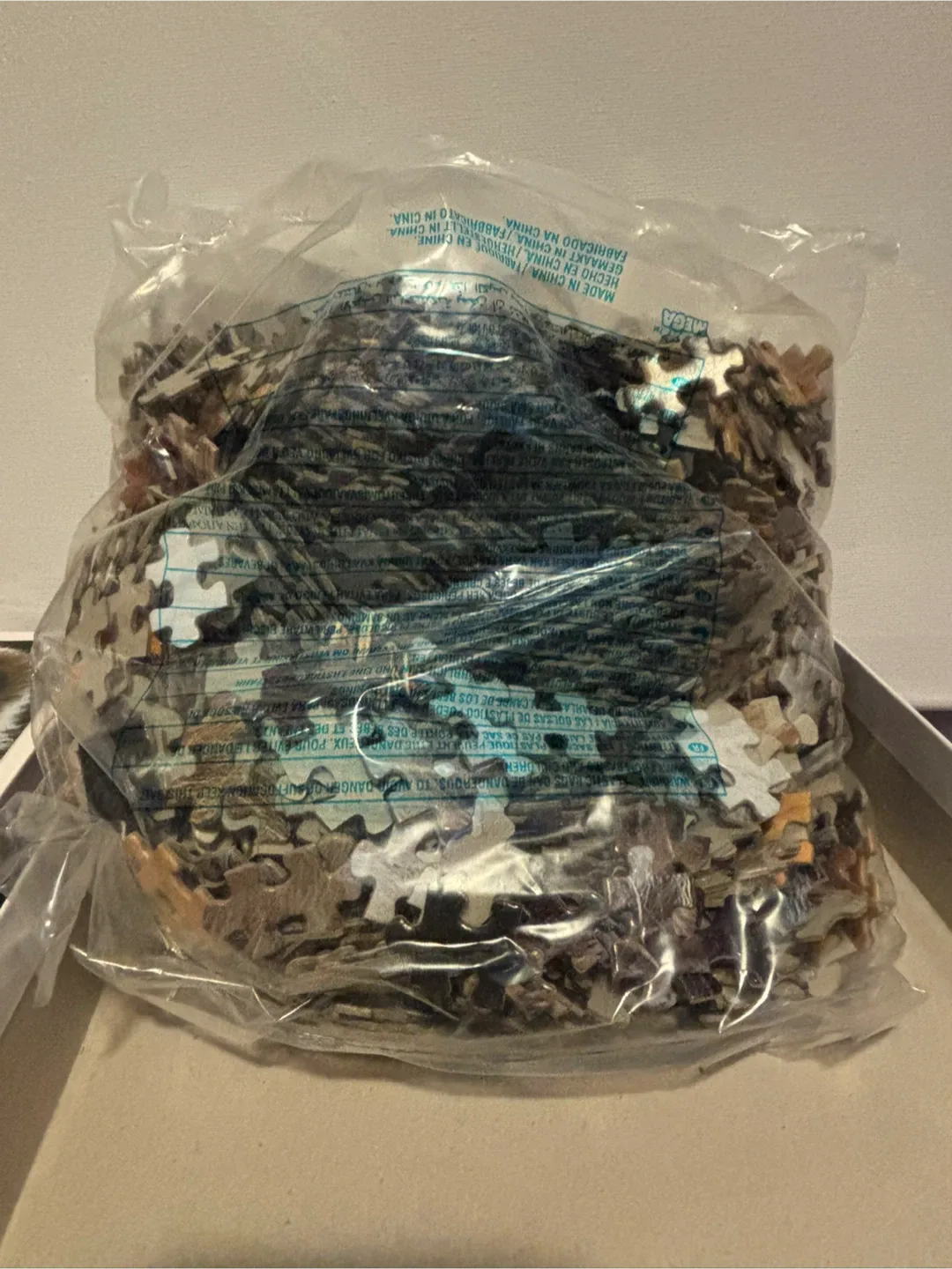 Click Mega Puzzles 1000 Piece Puzzle - New image indicator(2)