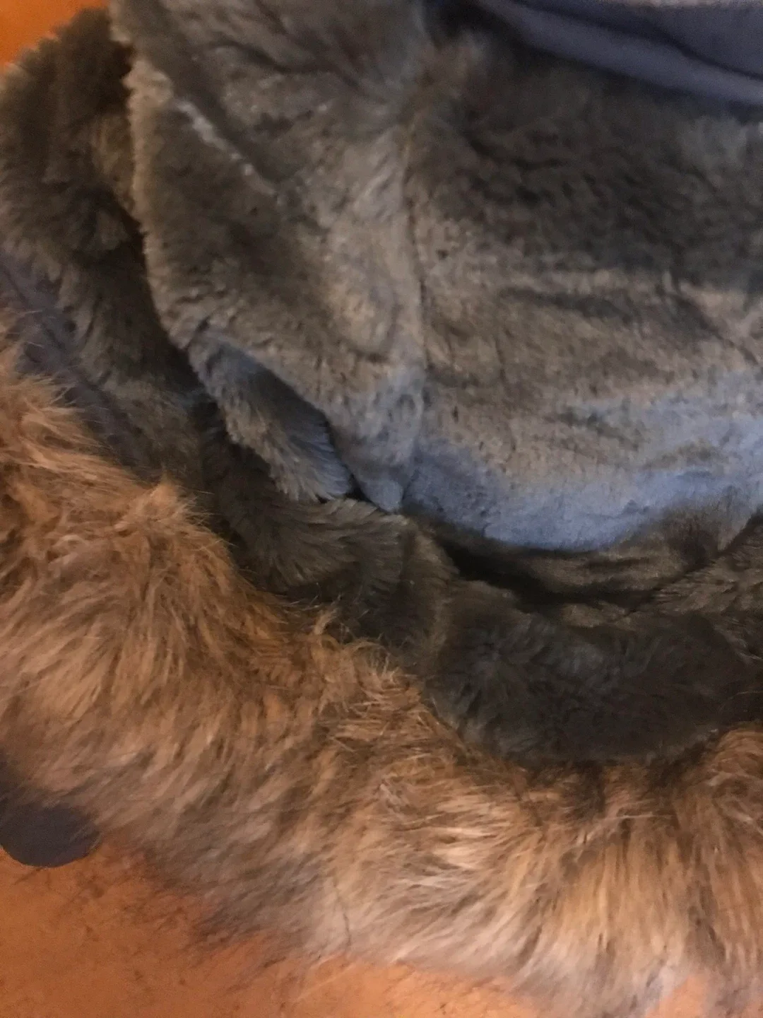 TNA Winter Jacket, Size M image indicator(5)