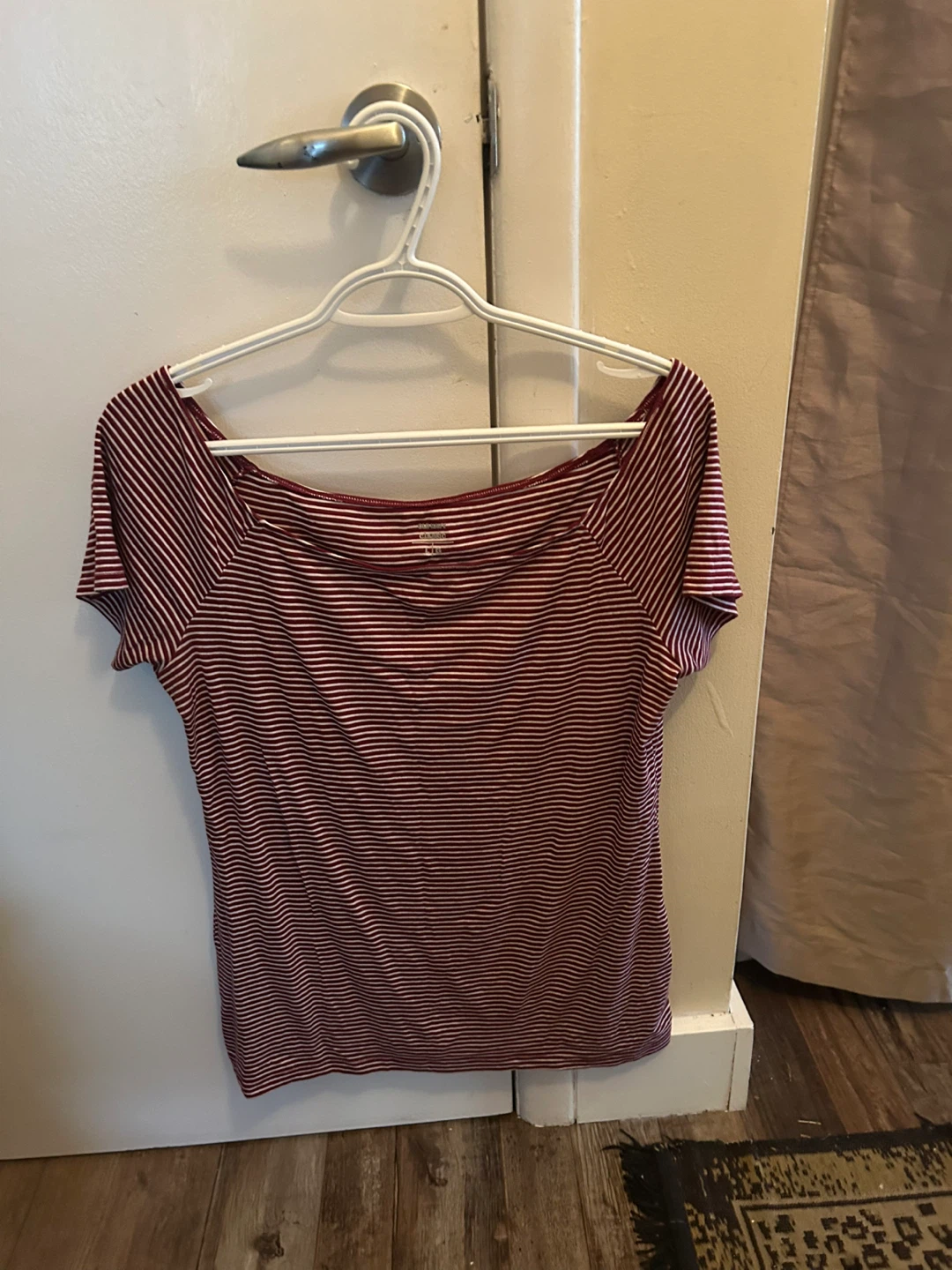 Old Navy Classic Striped Tee - Size L