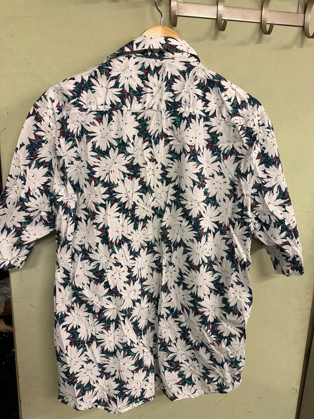 Bugatchi Classic Fit Superfine Stretch Cotton Shirt image indicator(3)