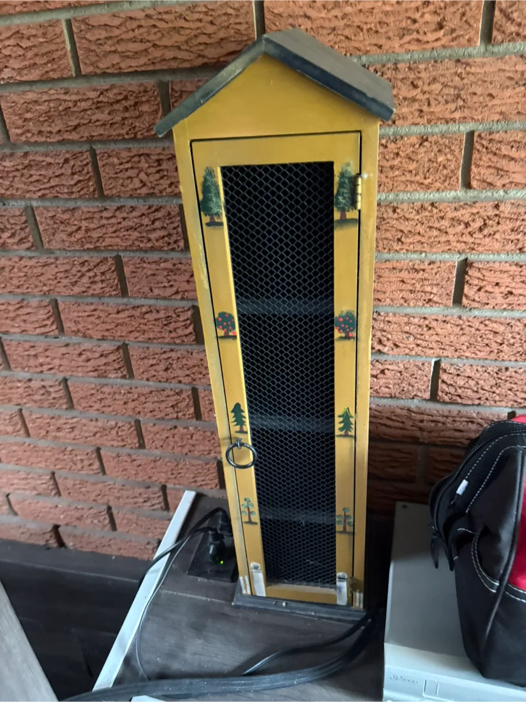 Wooden Display Cabinet with Countryside Design image indicator(4)