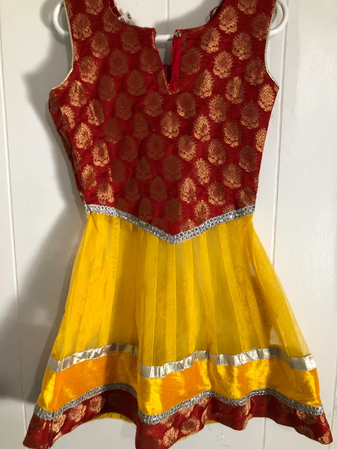 Little Girls Indian Dress/ Halloween Costume. image indicator(4)