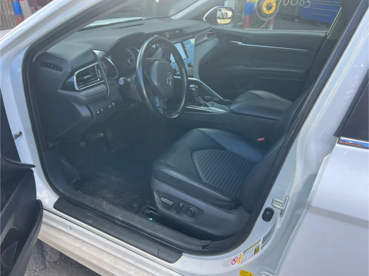 2019 Toyota Camry image indicator(8)