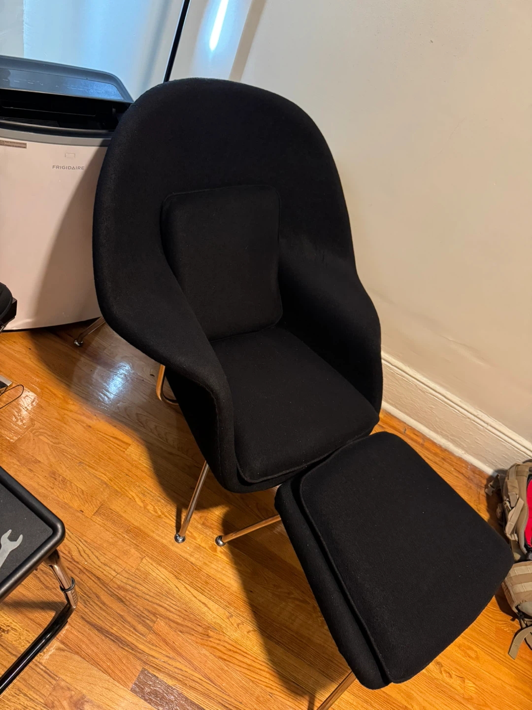 AllModern Pemberton Womb Chair and Ottoman - Black - photo 2