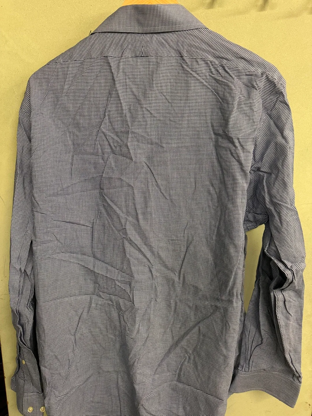 Brooks Brothers Regent Fit Dress Shirt (17.5-6/7) image indicator(3)