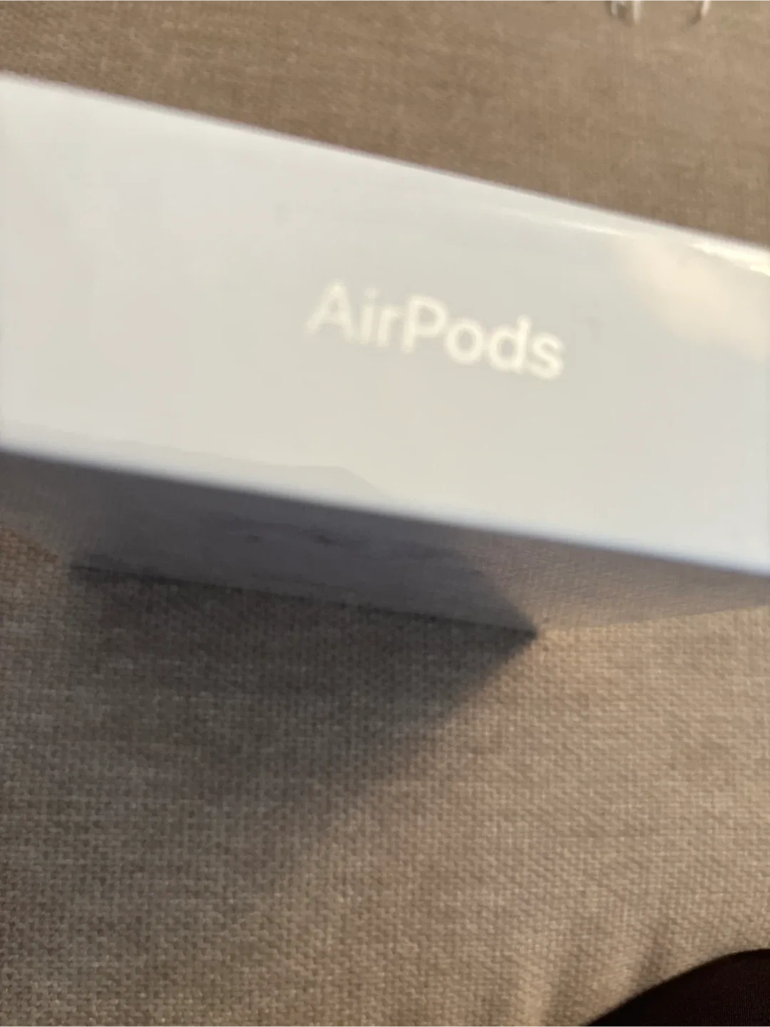 Apple AirPods NEW 2nd Gen w/Charging Case - New image indicator(3)