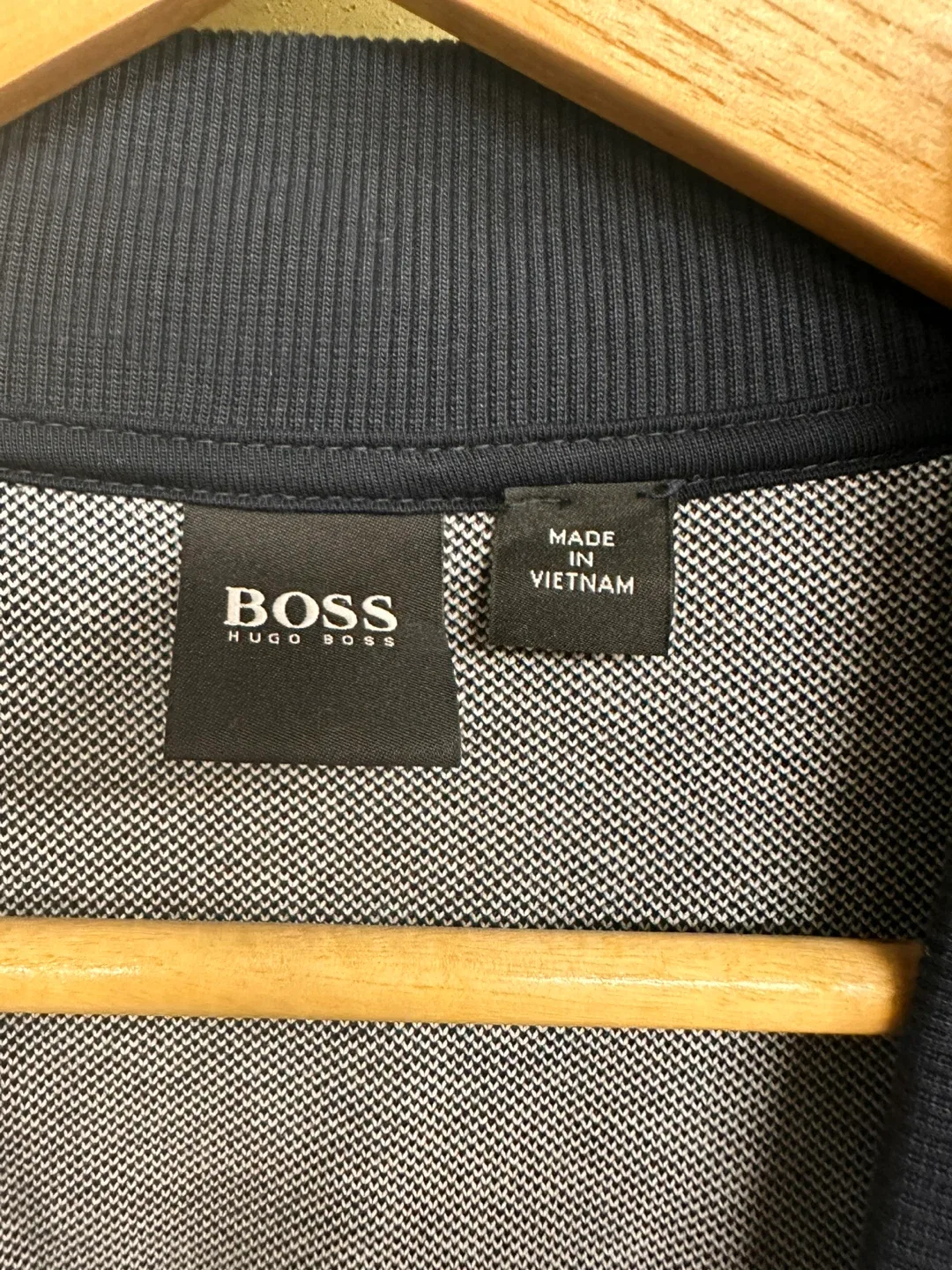 Hugo Boss Bomber Jacket - Size XL image indicator(2)