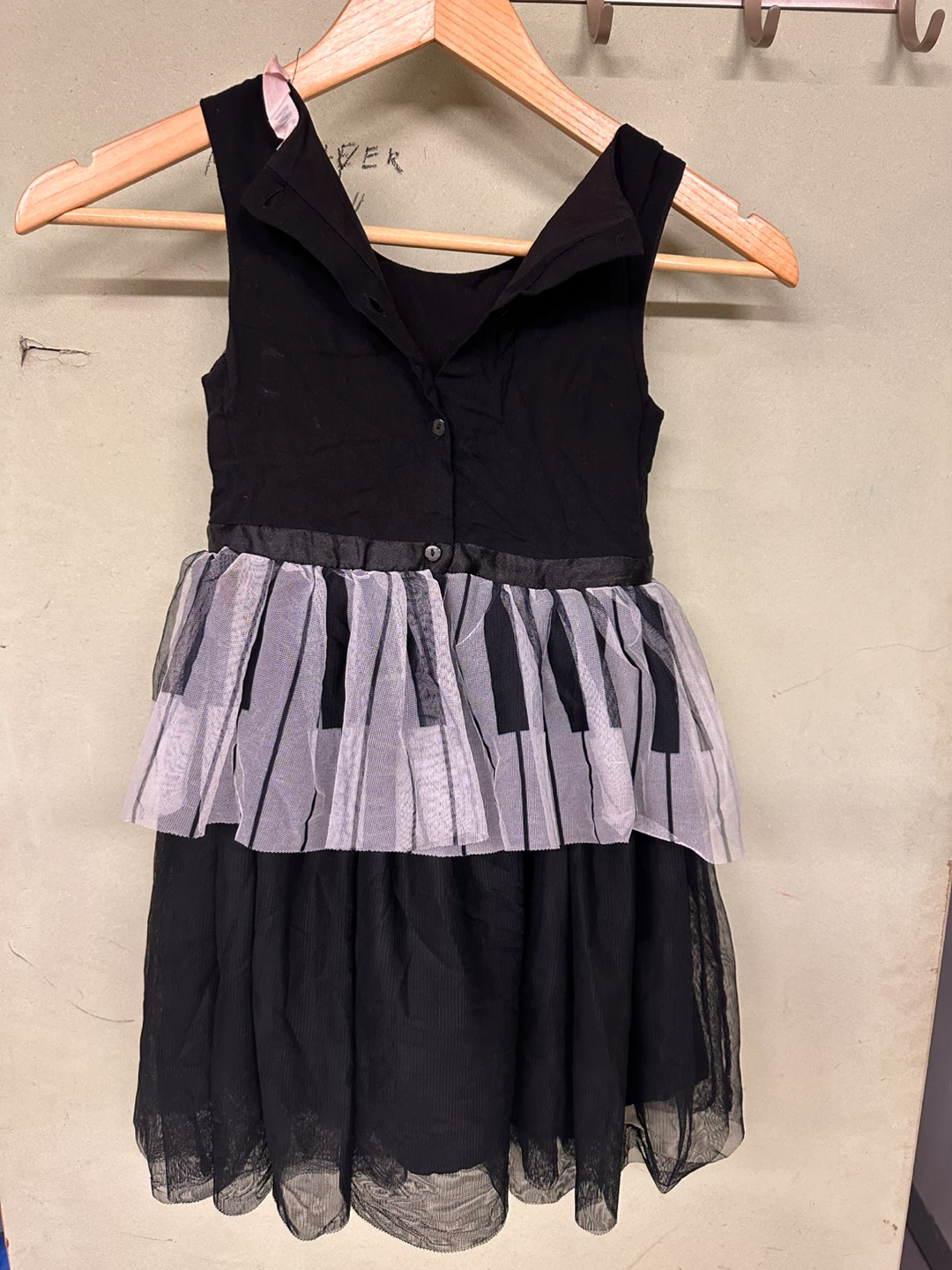 H&M Piano Dress - Size 6-7Y - photo 2