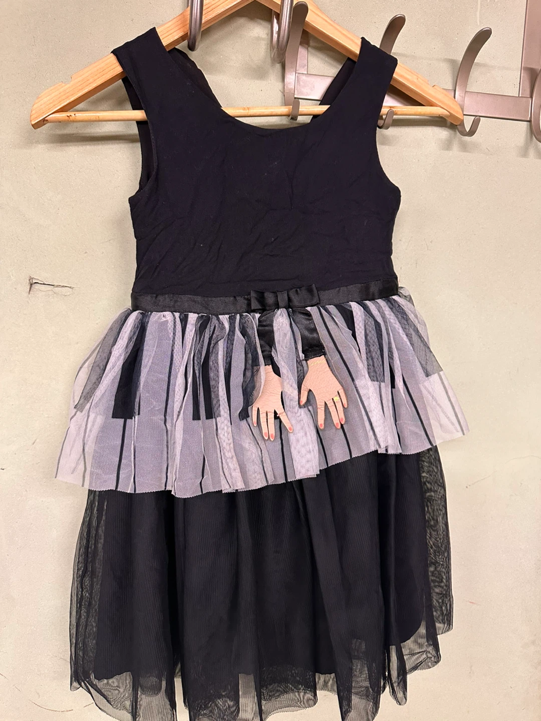 H&M Piano Dress - Size 6-7Y