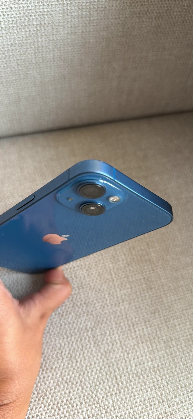 iPhone 13 Blue, 128 GB - photo 3