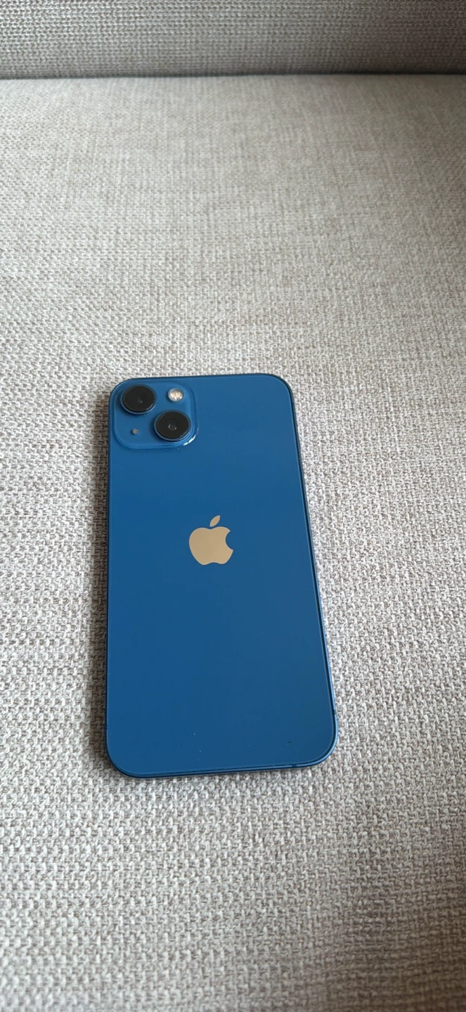iPhone 13 Blue, 128 GB - photo 2