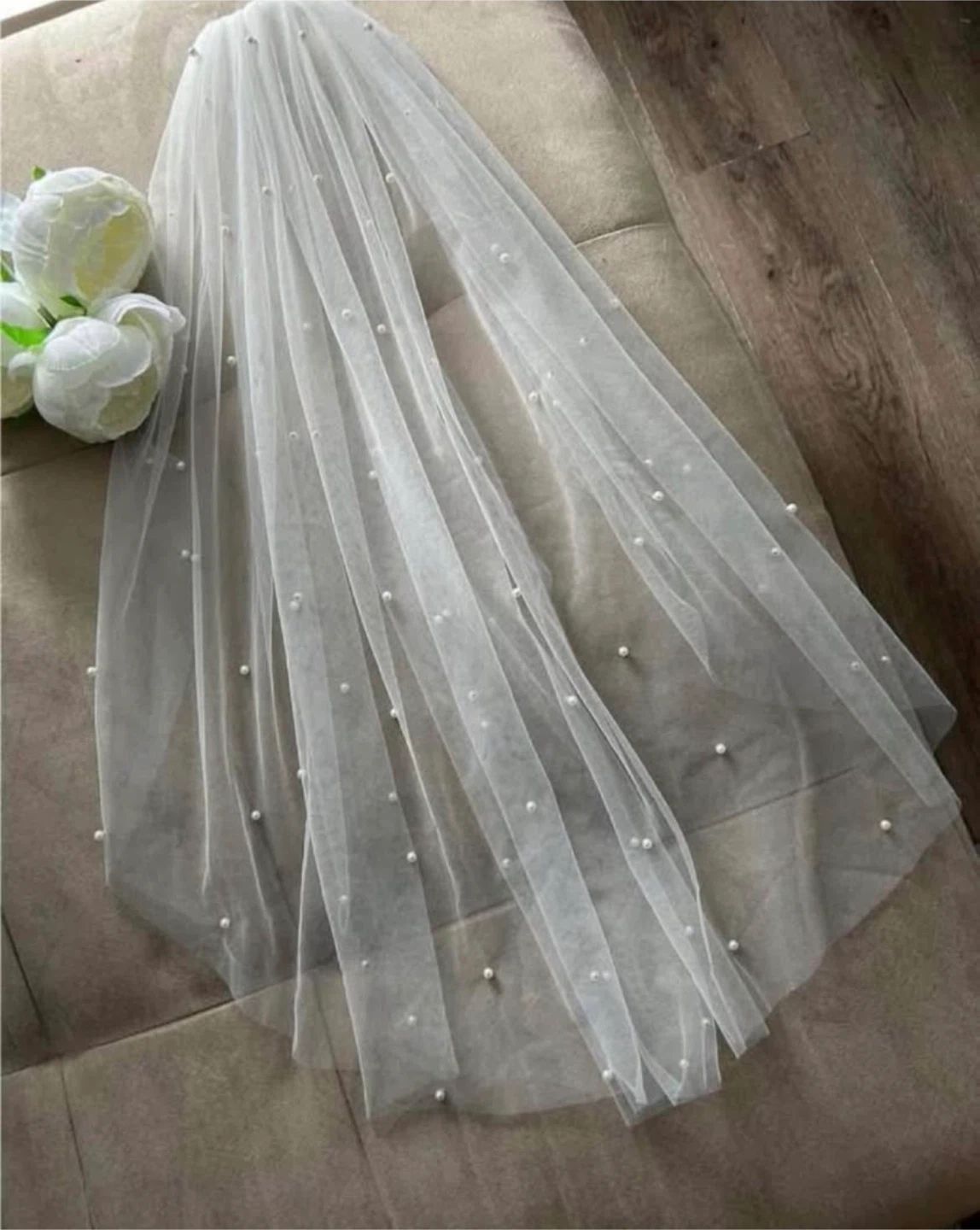 Waist length, pearl bridal veil - photo 2