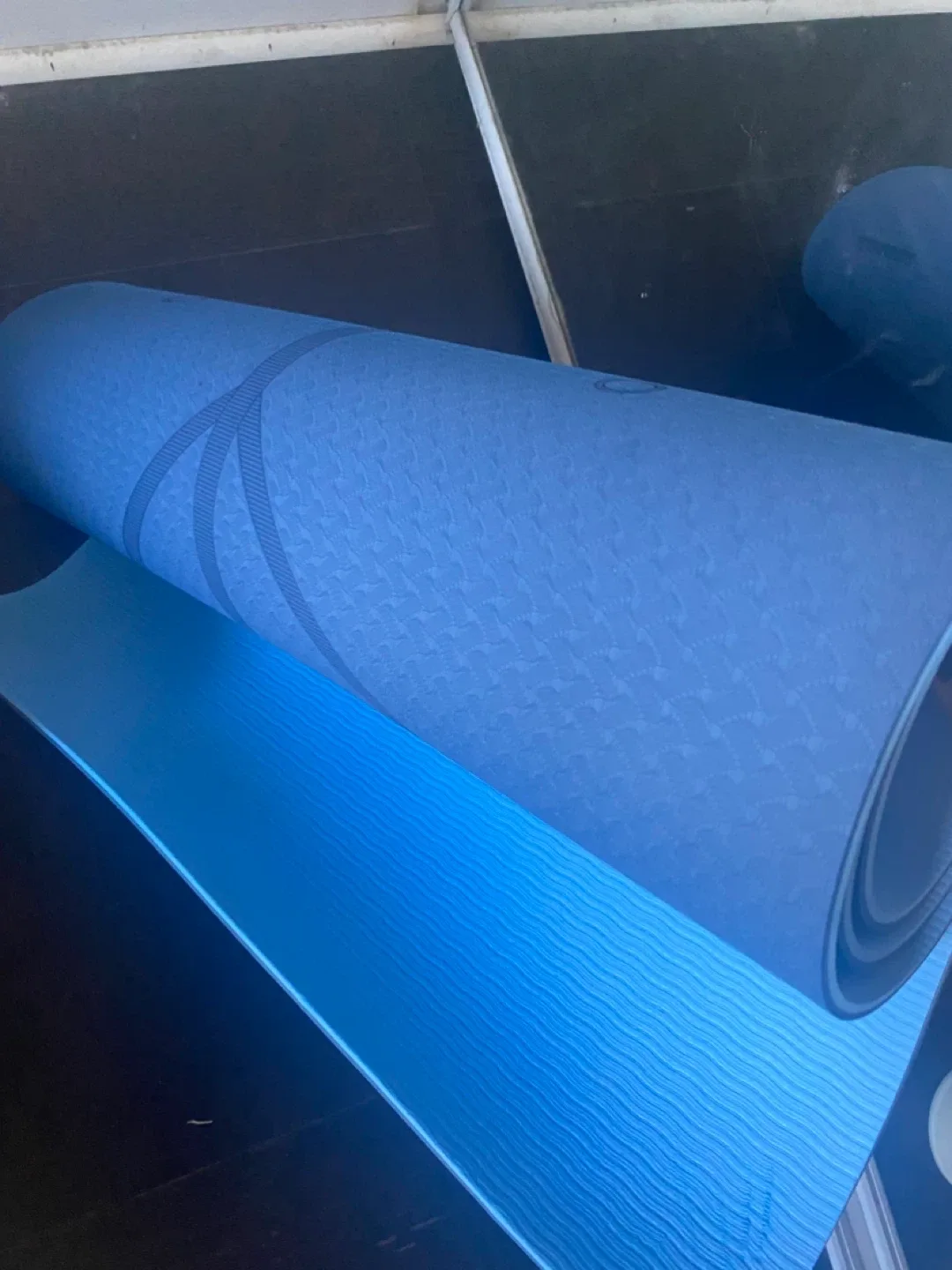 Blue Yoga Mat thumbnail