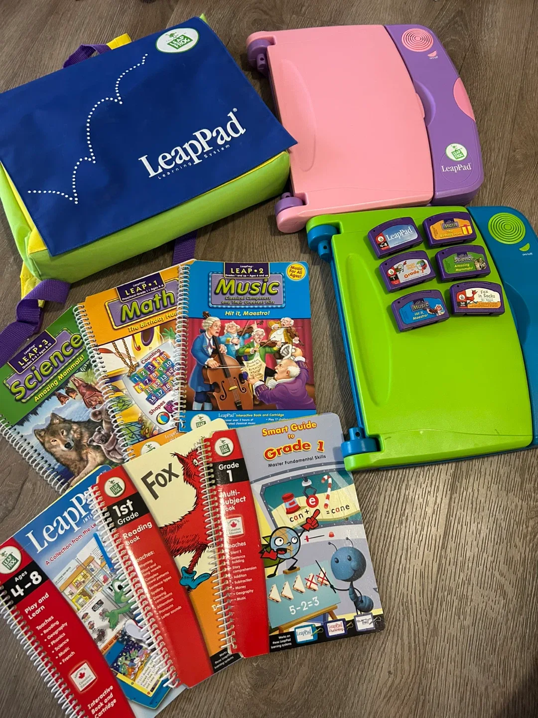 LeapPad Learning System with books & Cartridges thumbnail