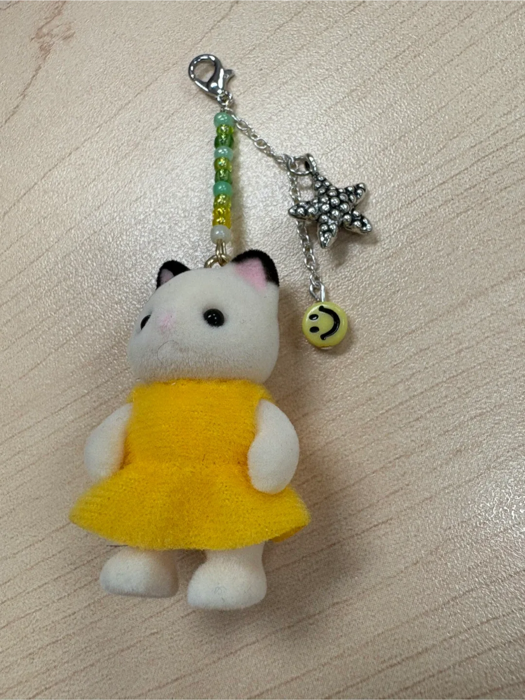 CALICO CRITTERS Custom Charm Keychain Mystery Tuxedo Cat Baby image indicator(3)