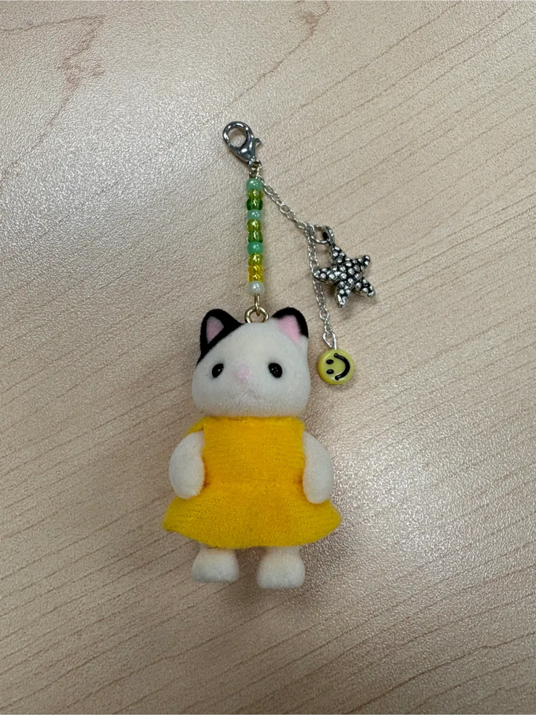 CALICO CRITTERS Custom Charm Keychain Mystery Tuxedo Cat Baby image indicator(2)