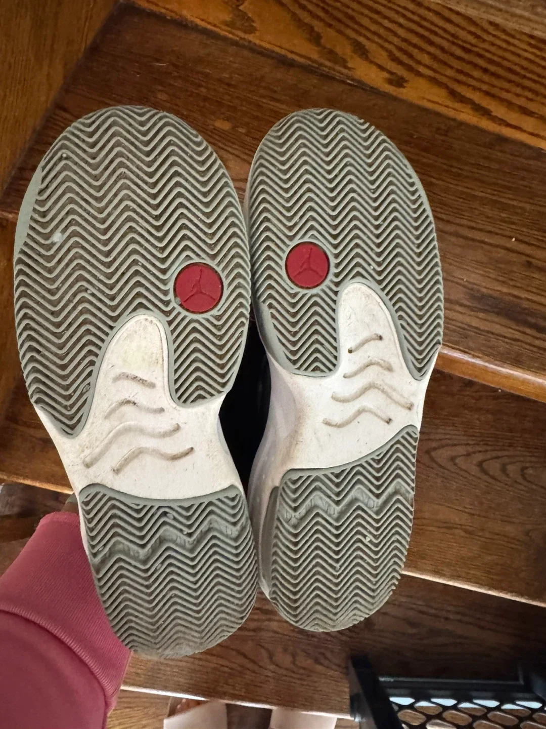 Jordan Flight 45 High Youth Size 3.5Y image indicator(3)