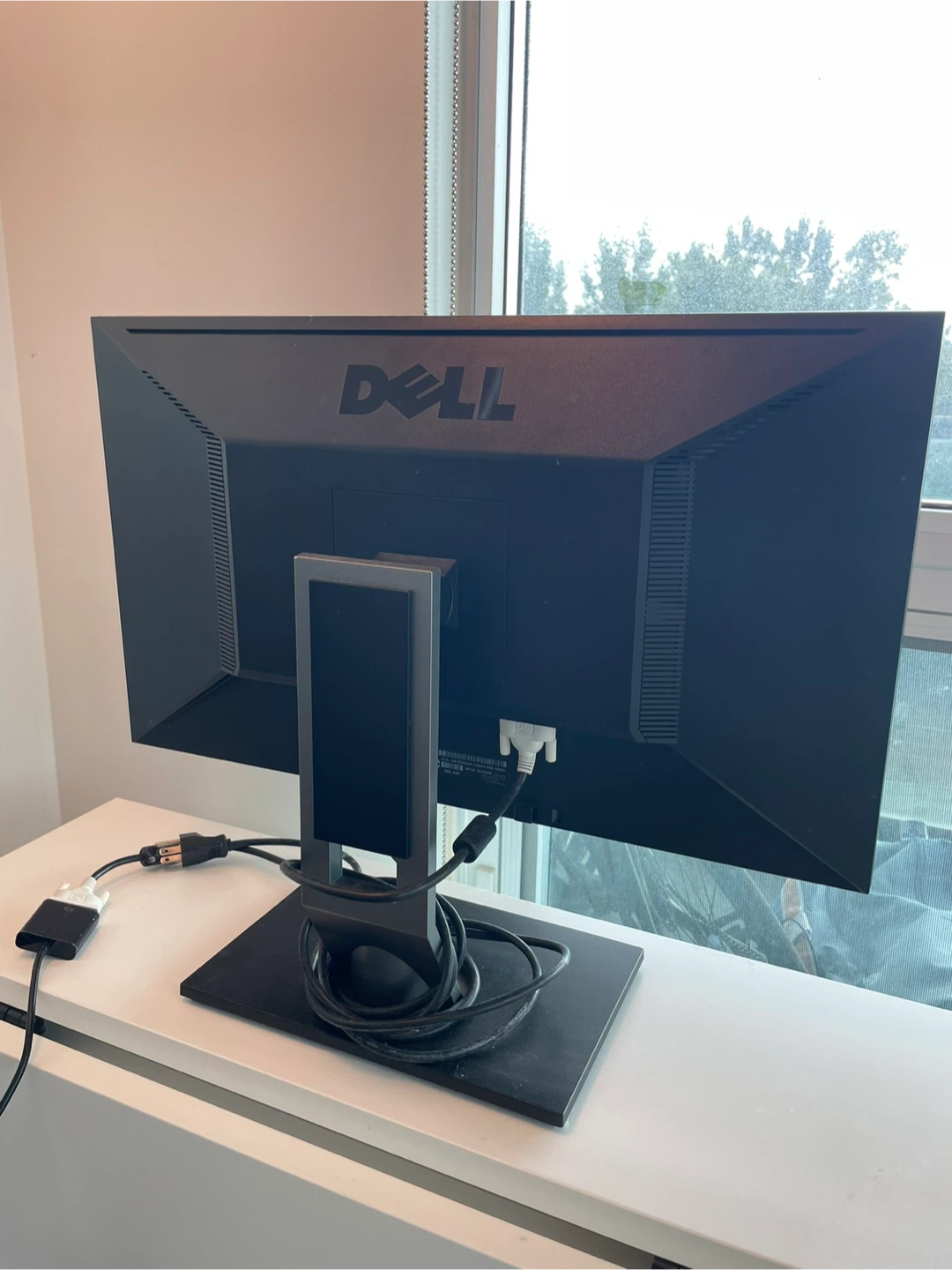 Dell Monitor - Great Condition - photo 2