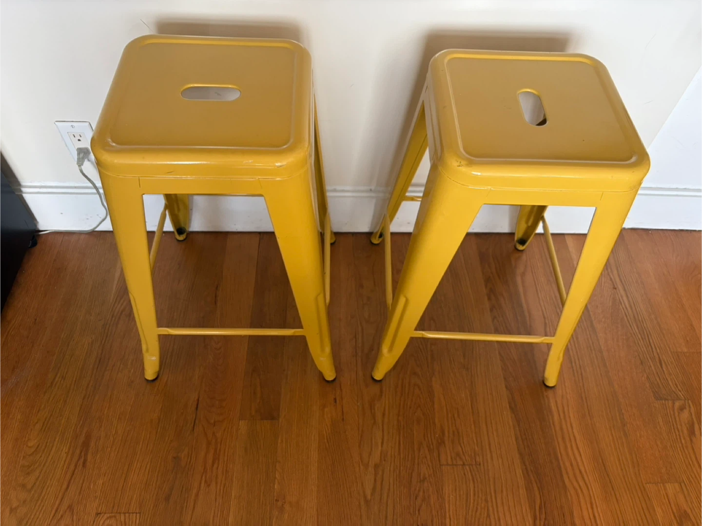 Set of 2 Yellow Metal Bar Stools