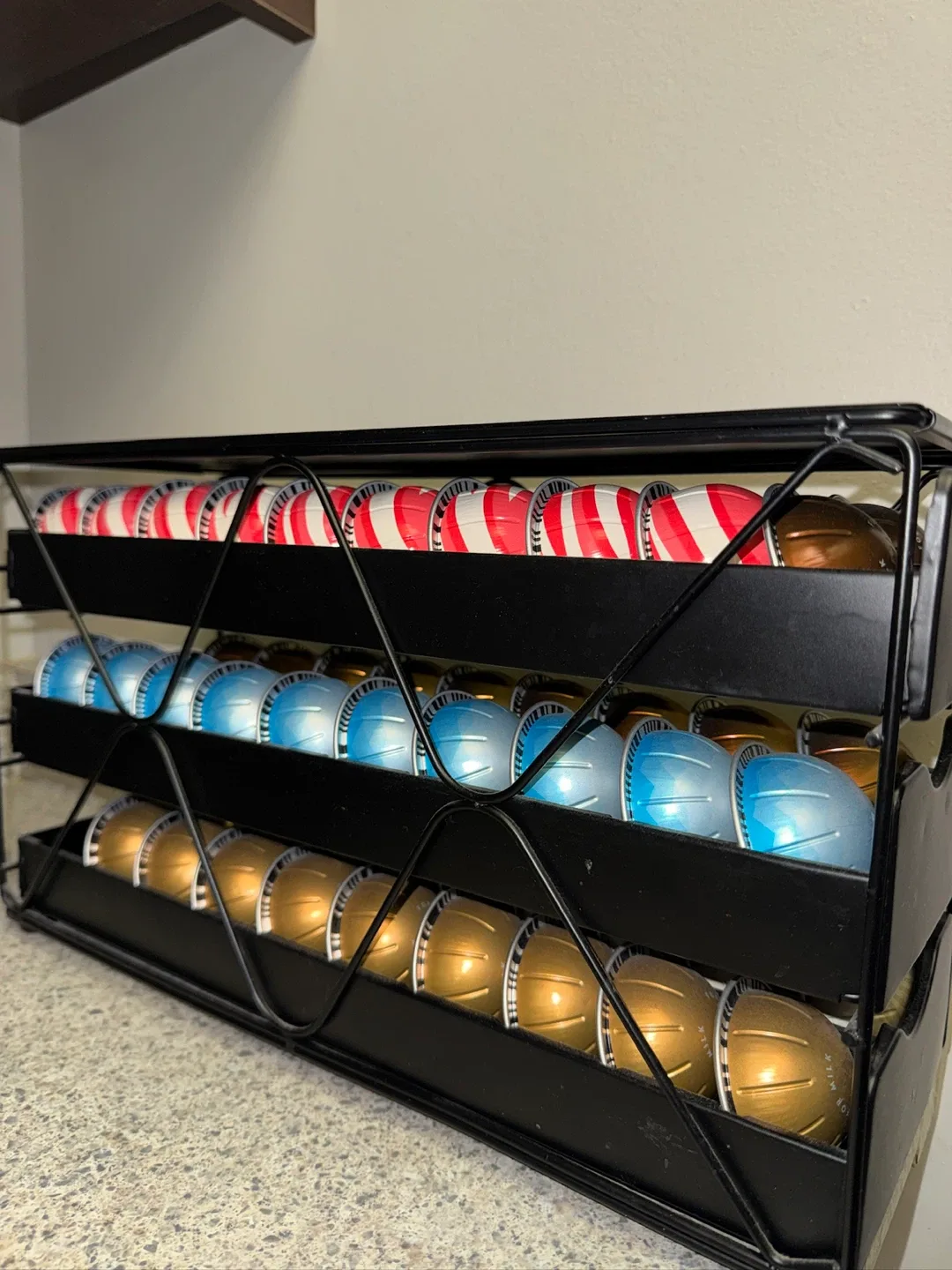 Nespresso Vertuo Next Coffee Maker & Pod Holder image indicator(5)