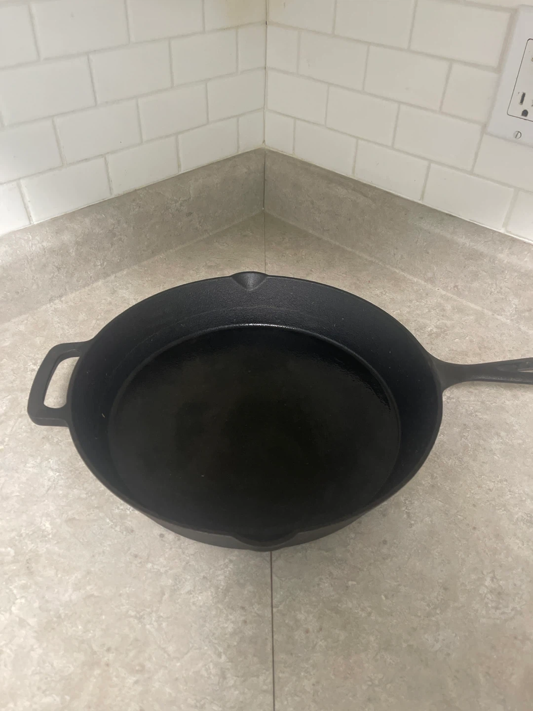 Mainstays 12-inch Cast Iron Skillet