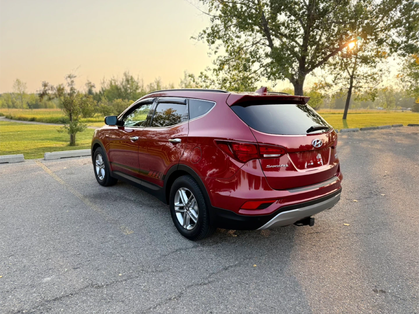 2017 Hyundai Santa Fe Sport AWD – New Engine (under 500 km) - photo 4