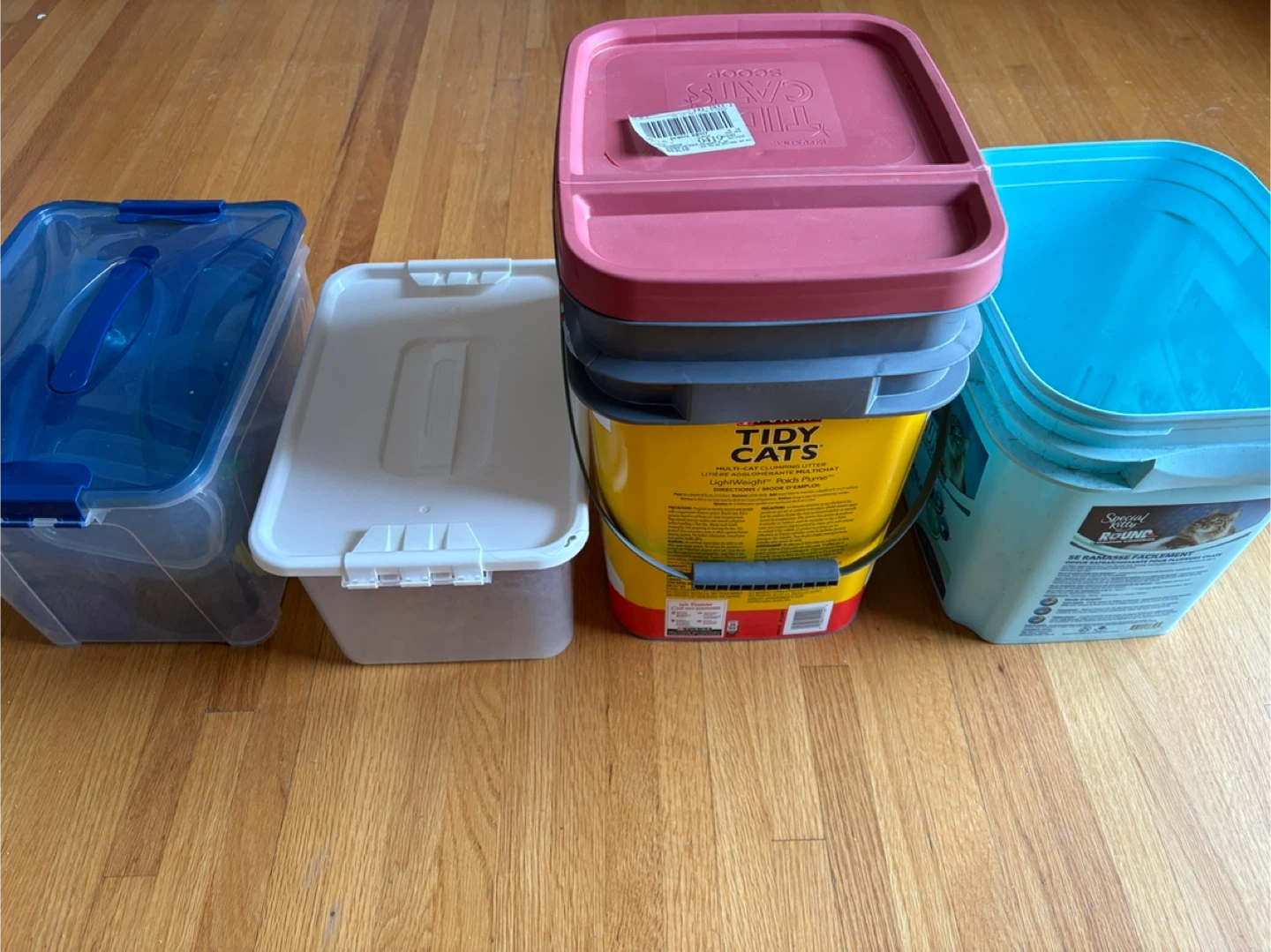 Assorted Plastic Storage Containers