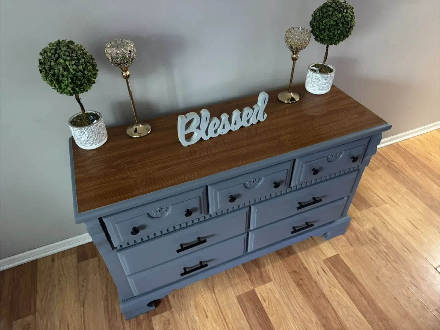 ✨🤎🩶Beautiful solid dresser🤎🩶✨ image indicator(8)