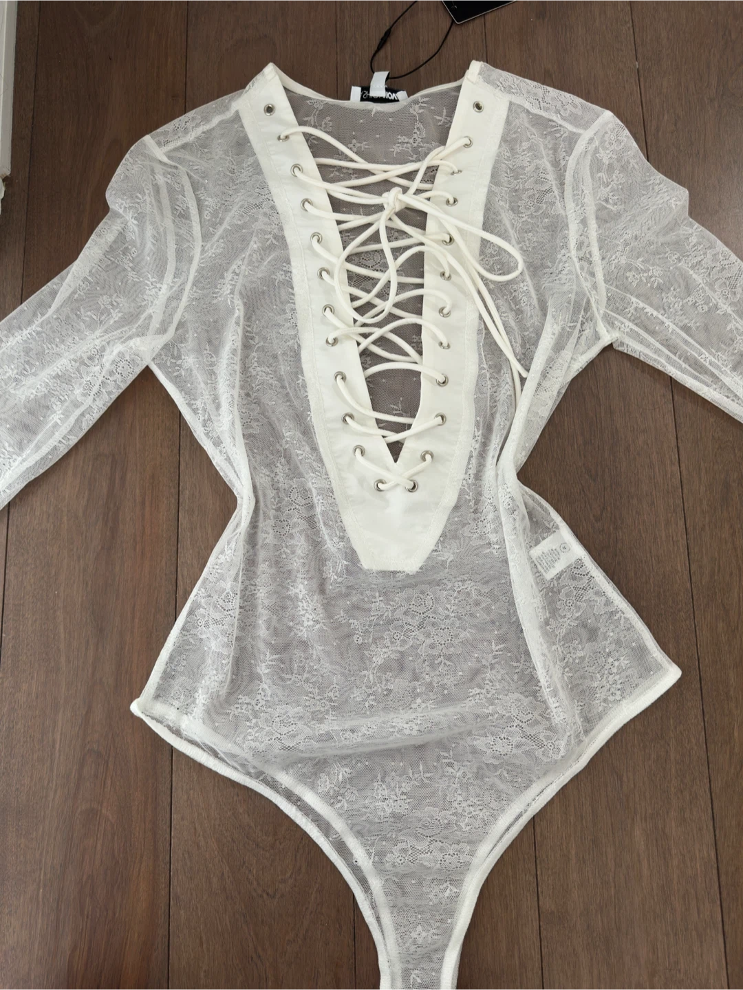NEW Fashion Nova White Lace Bodysuit - Size M