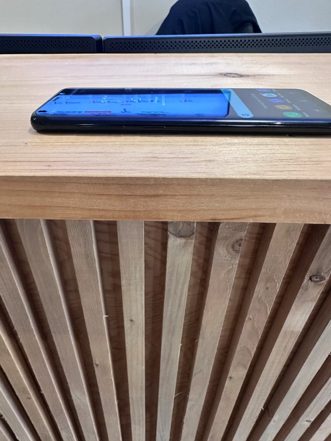 Samsung Galaxy S8 image indicator(4)