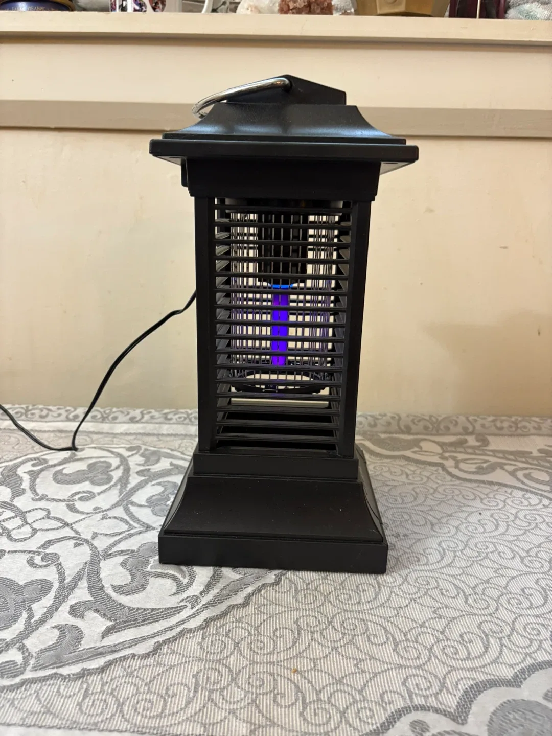 Black Indoor Bug Zapper thumbnail