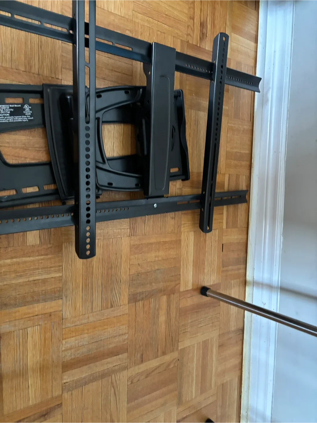 Rocketfish  RF-TVMFM03V2 Wall Mount image indicator(2)