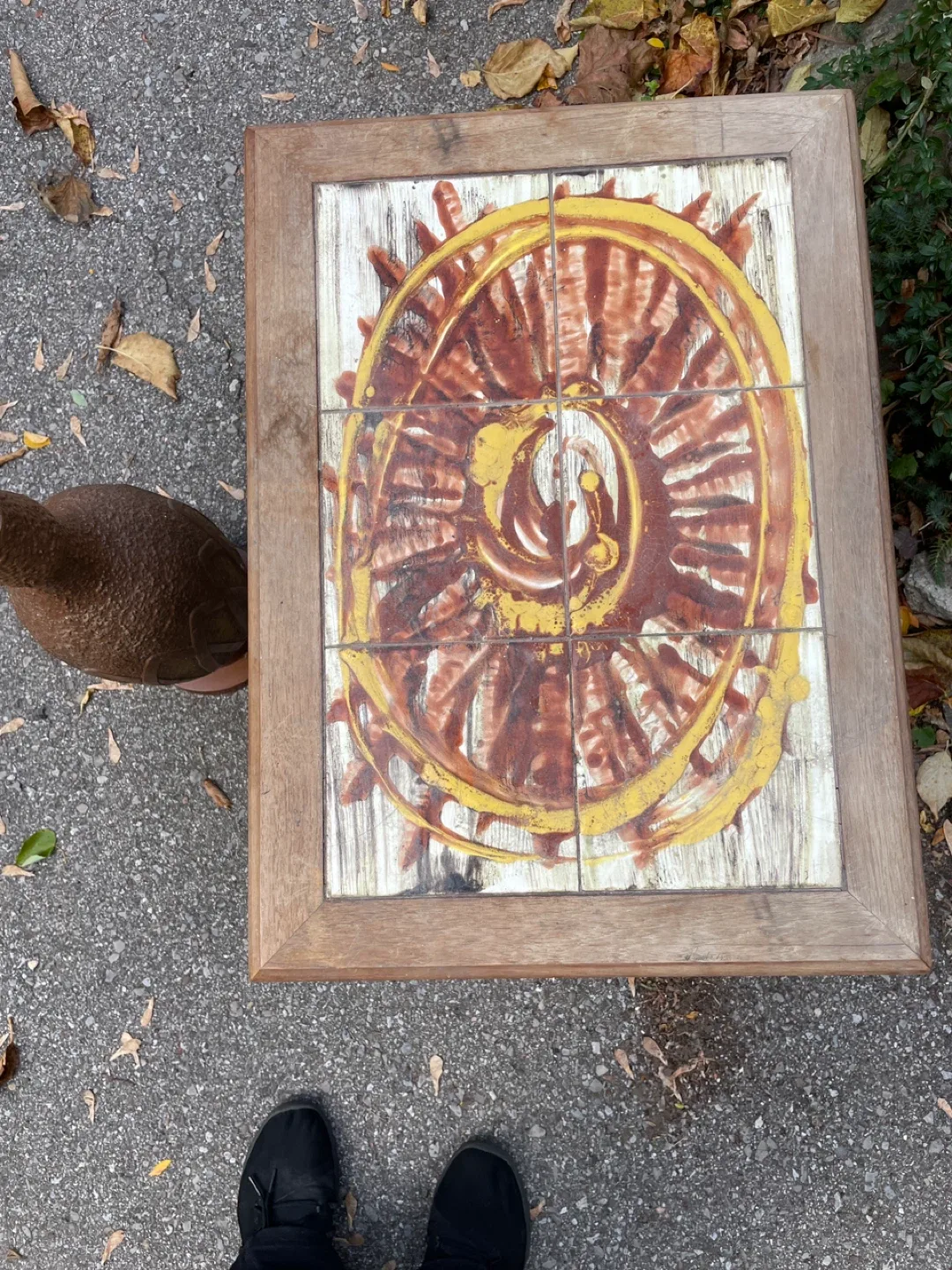 Mid Century Modern Brown Ceramic Table Lamp & Tile Top Table image indicator(3)