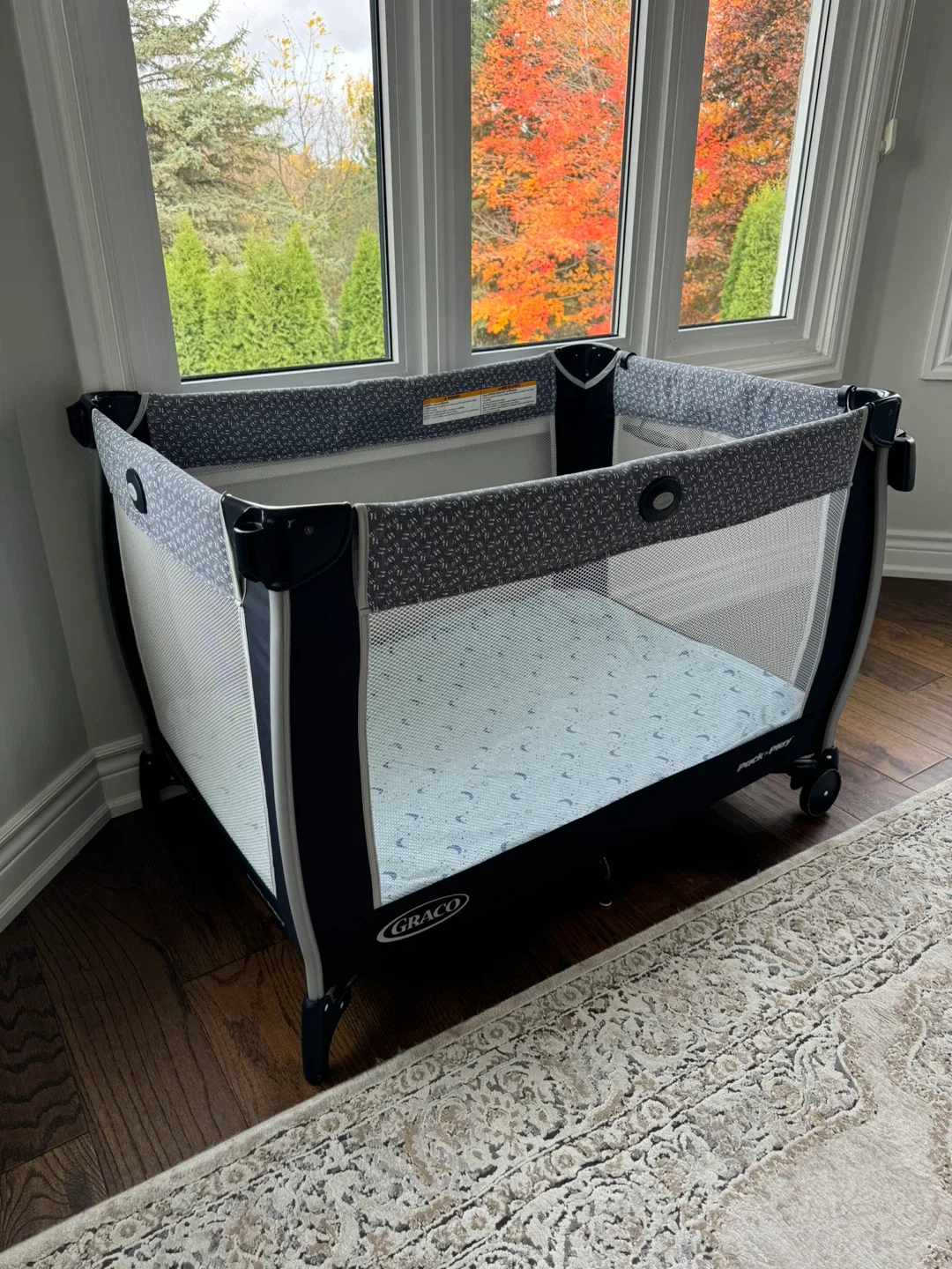 Graco Pack 'n Play - Baby Crib and Playard image indicator(4)