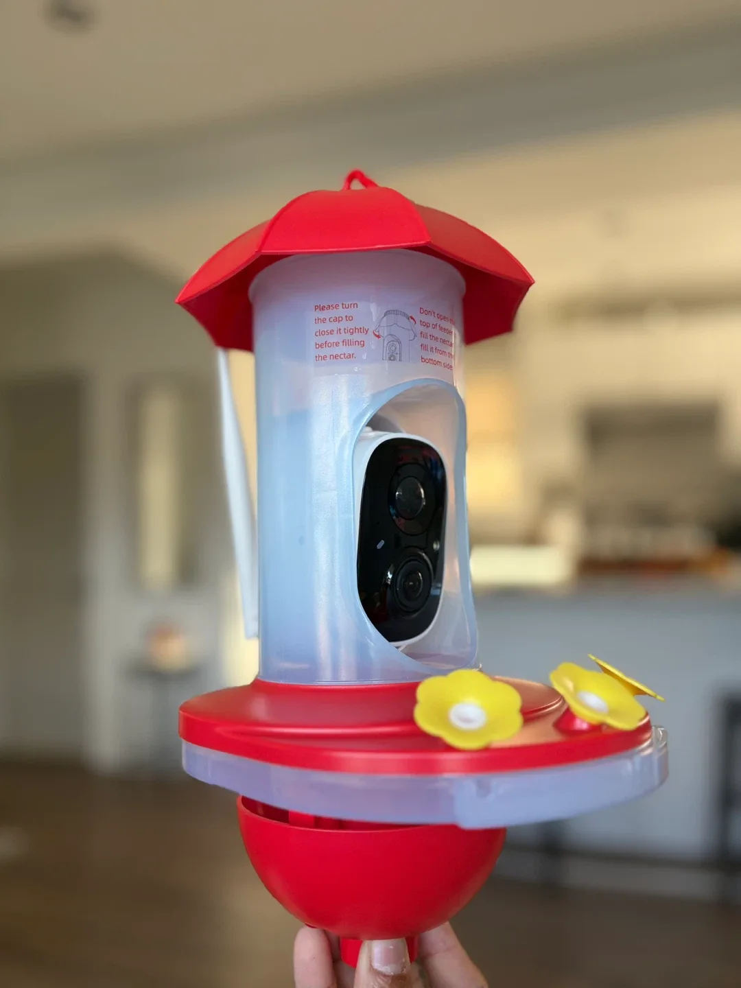Wireless Outdoor Security Camera with Solar Panel thumbnail