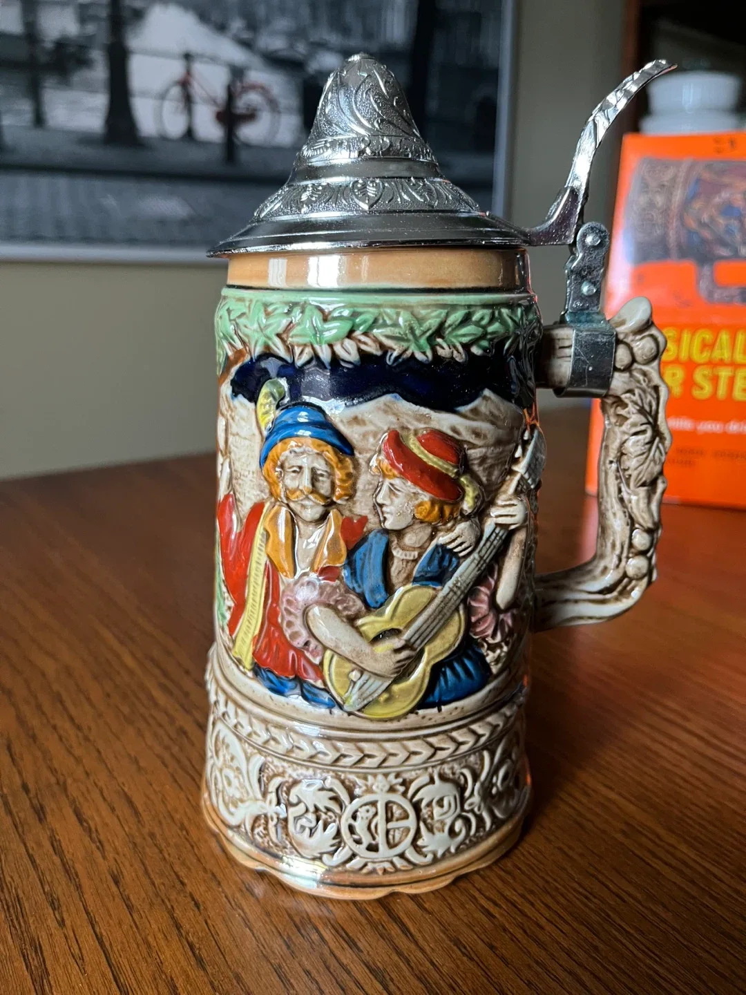 Musical Beer Stein with Cover image indicator(3)
