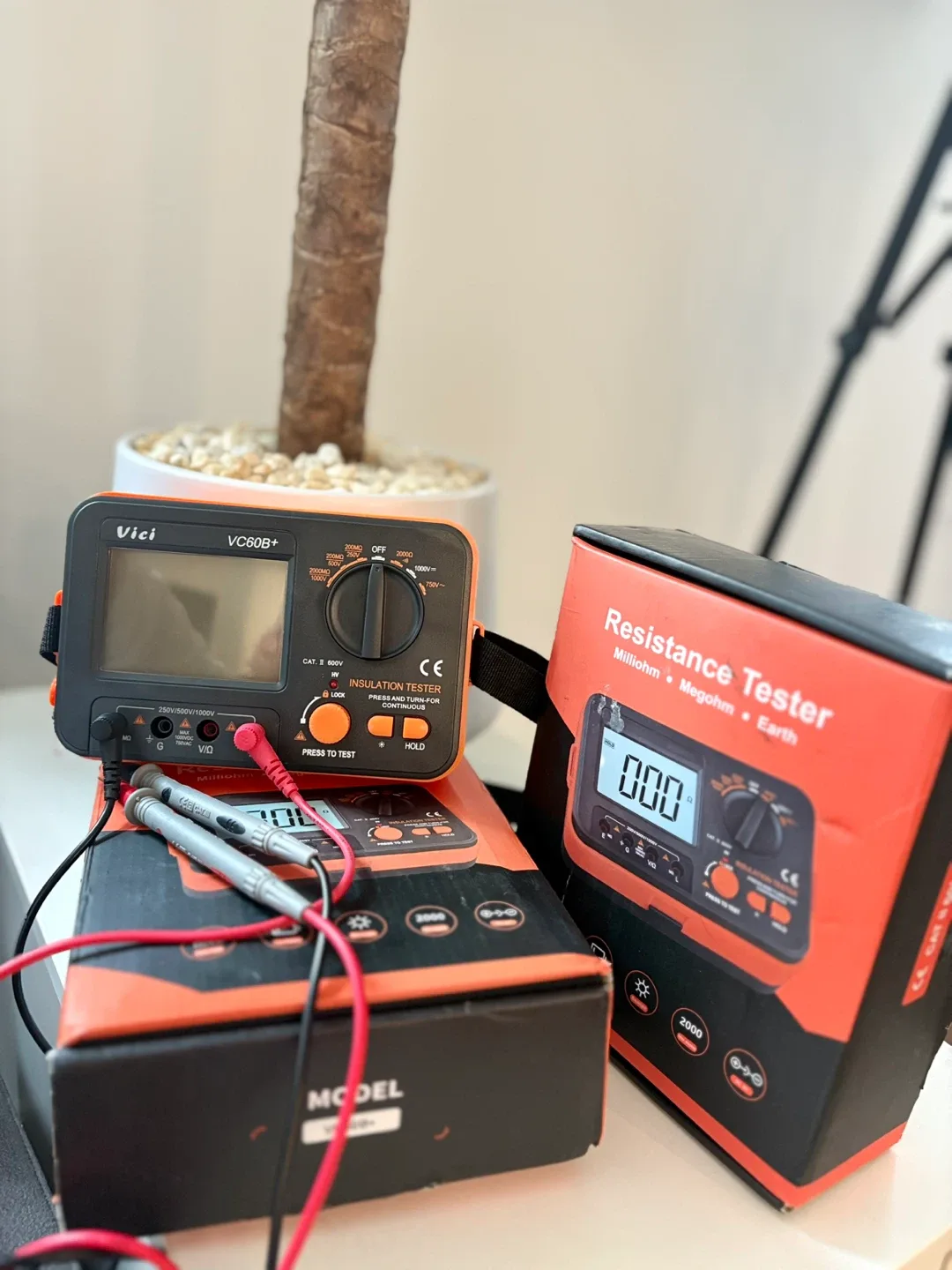 Vici VC60B+ Resistance Tester - Like New! image indicator(2)