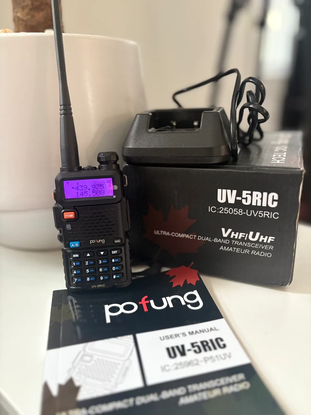 Pofung UV-5RIC VHF/UHF Amateur Radio thumbnail