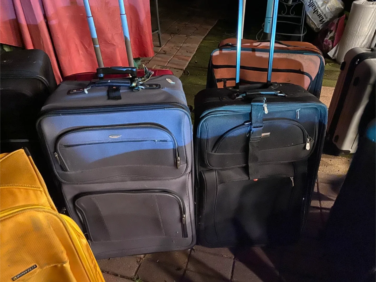 Rolling Suitcases - Various Brands image indicator(4)