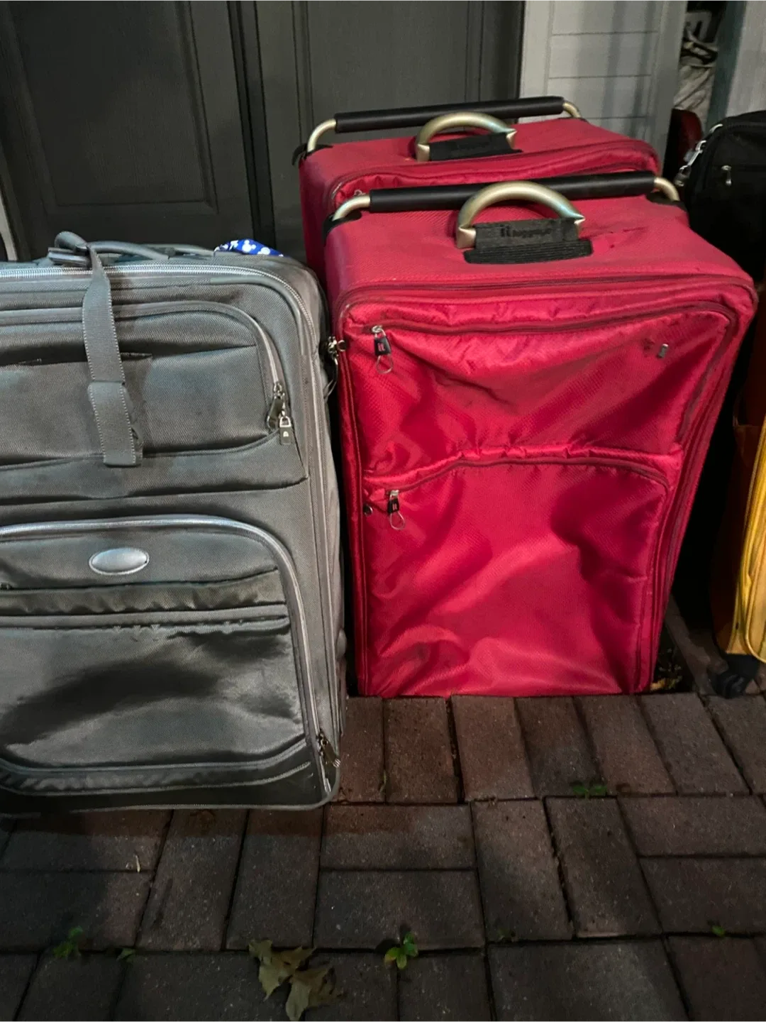 Rolling Suitcases - Various Brands image indicator(8)