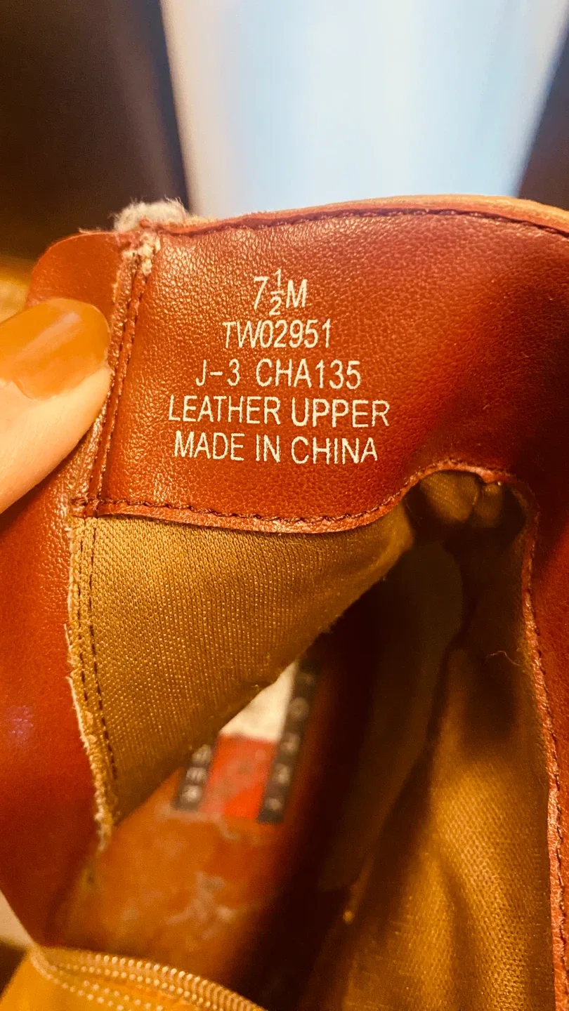 Tommy Hilfiger Leather Ankle Boots - Size 7.5 image indicator(3)