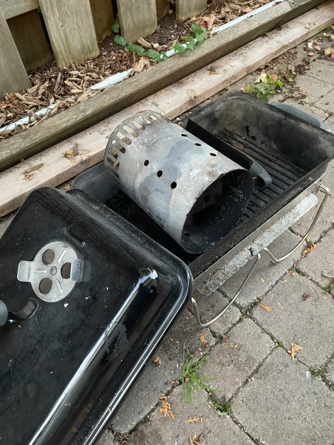 Weber Go-Anywhere Charcoal Grill - photo 2