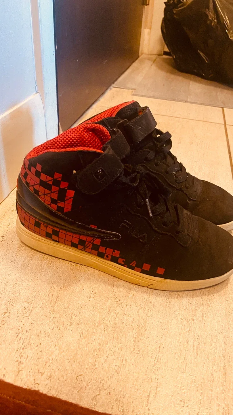 Fila High Top Sneakers - US 4.5 image indicator(2)