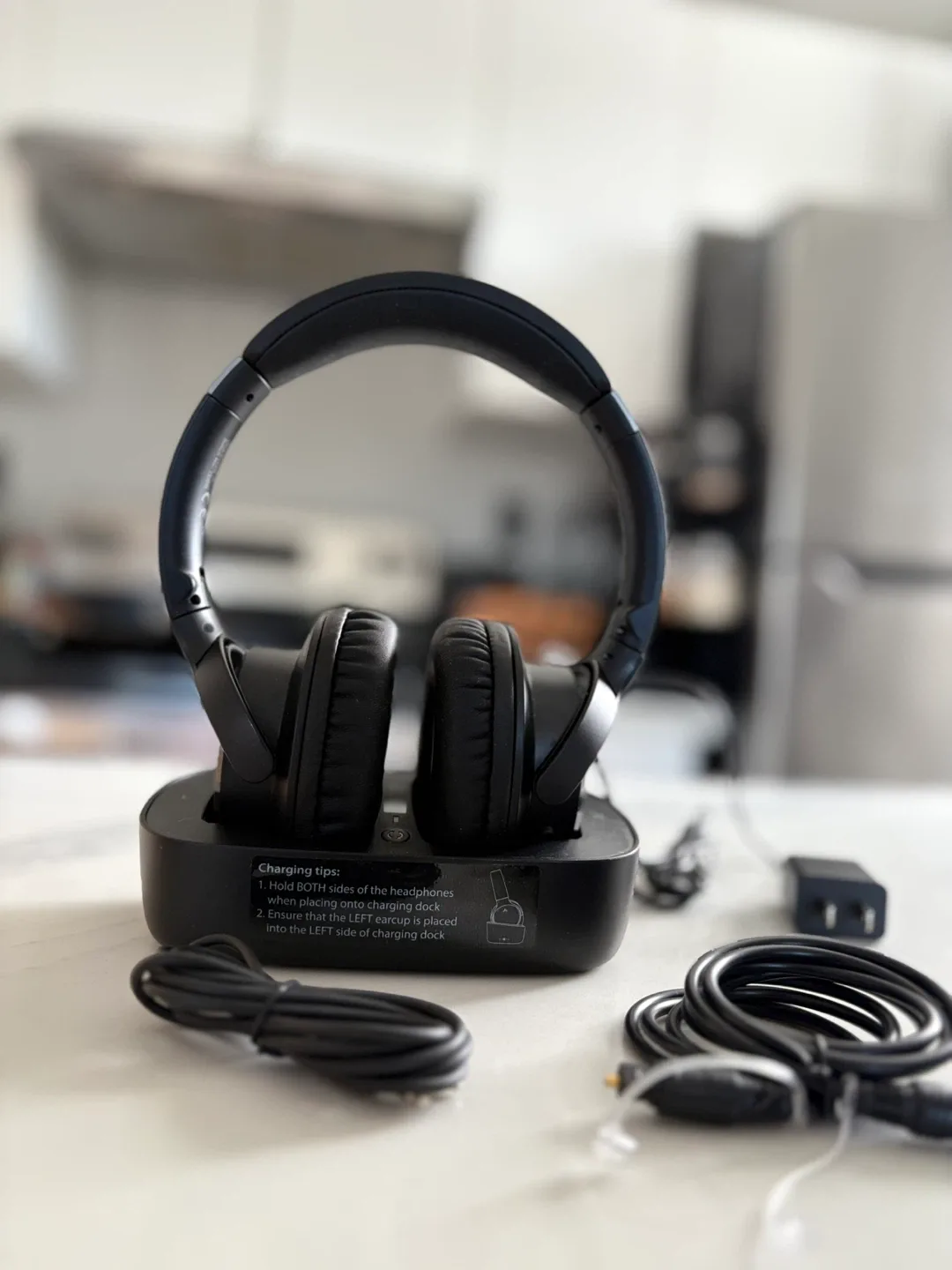 Excellent Condition Avantree AS90TA Wireless Headphones image indicator(2)