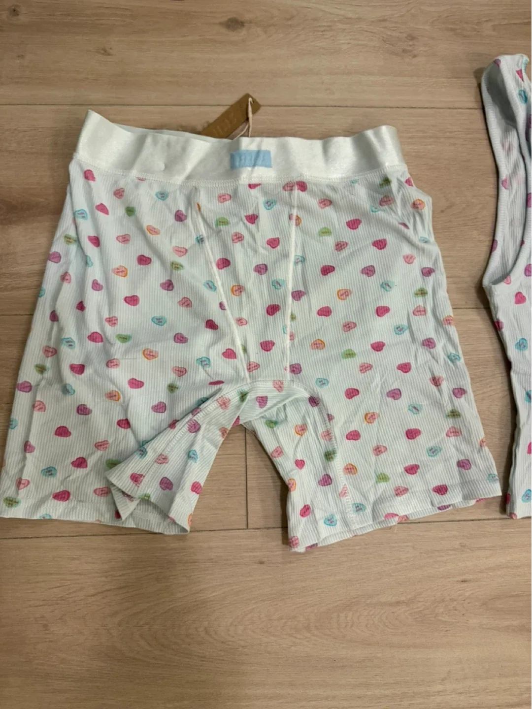 New SKIMS Valentine Rib Tank & Boxer Set - Small image indicator(2)