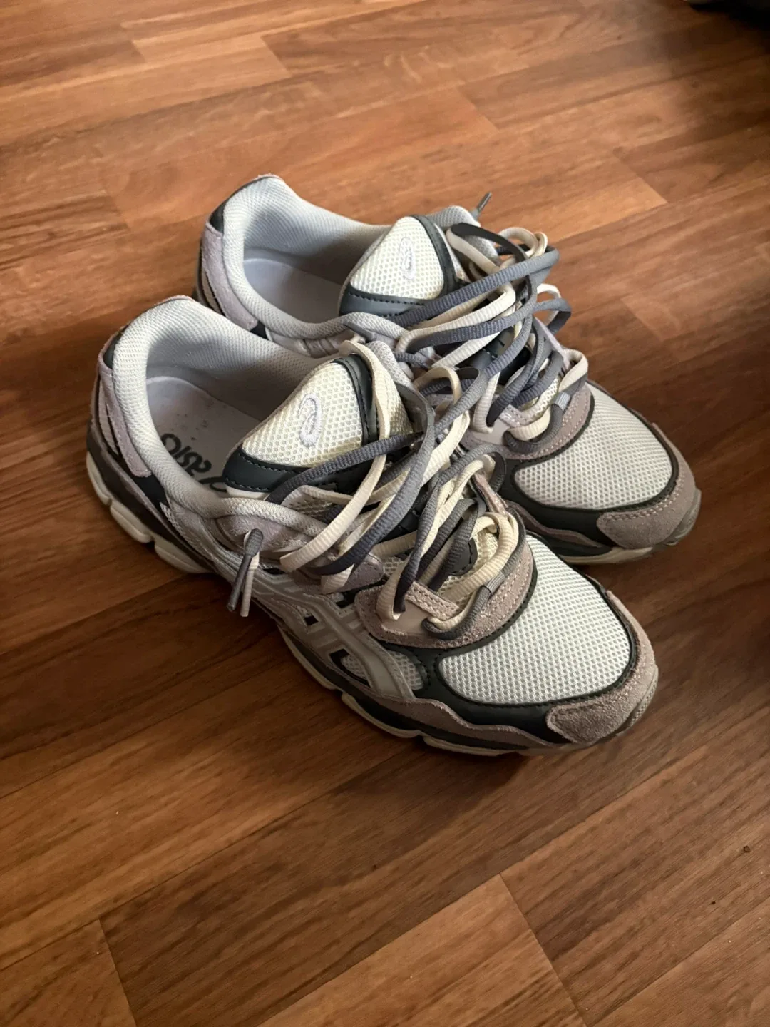 Asics Gel NYC - Cream Oyster Grey image indicator(3)